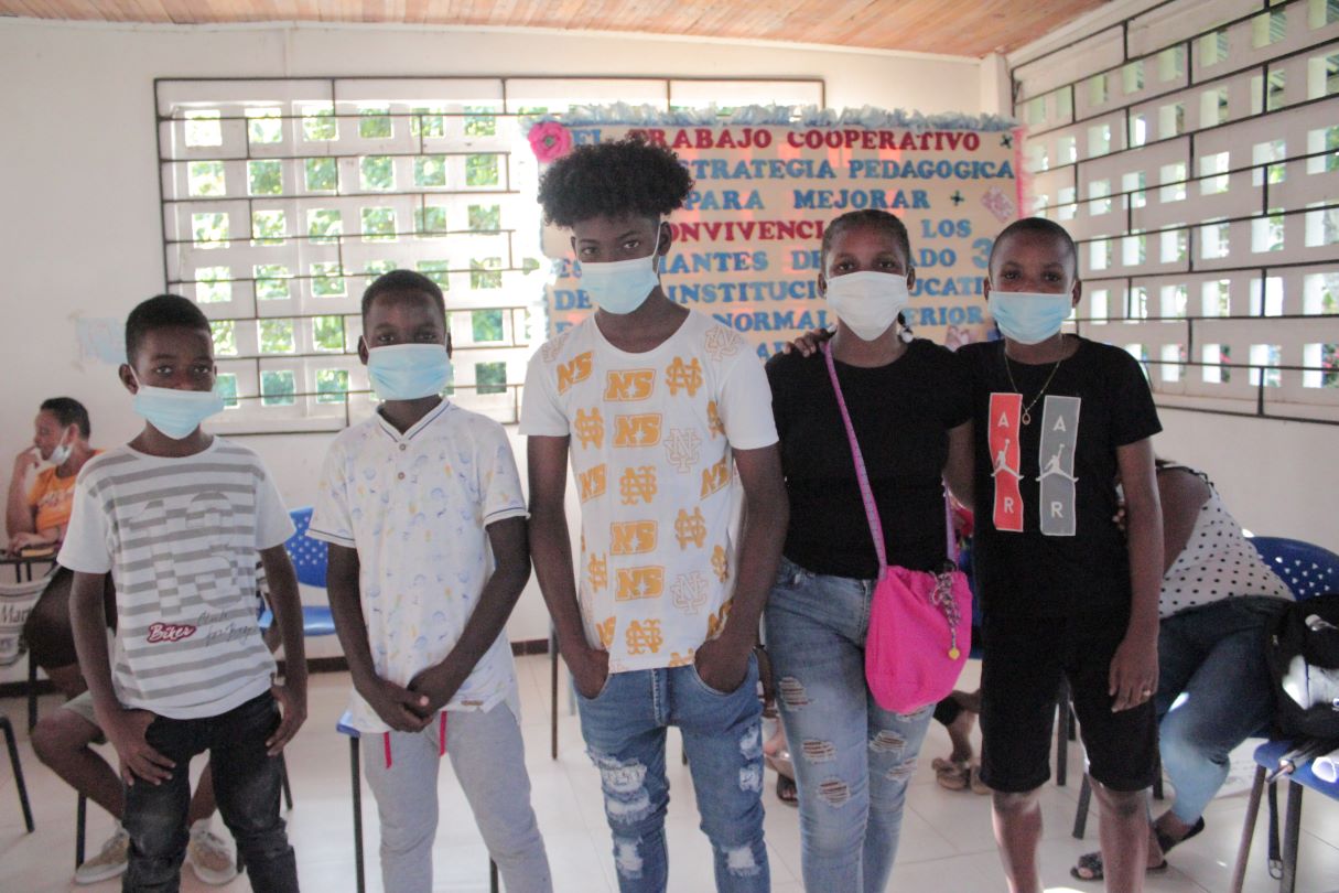 Guapi Los Colores De Nuestras Raices 2 - Fundación Itinerante